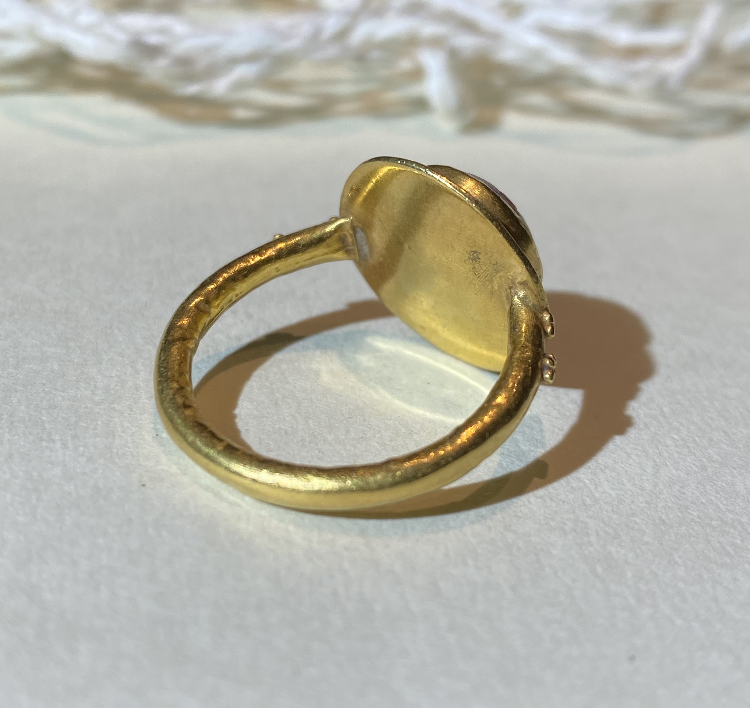 Sassanian Era Antiquity Signet Ring with Historical Symbolism