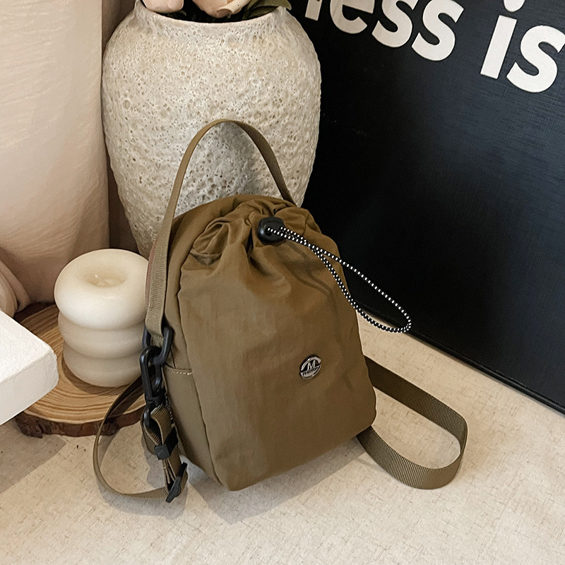 New Multifunctional Crossbody for Men and Women, Waterproof Casual Shoulder Water Bottle Bag, Sports Fiess Drawstring Travel Bag