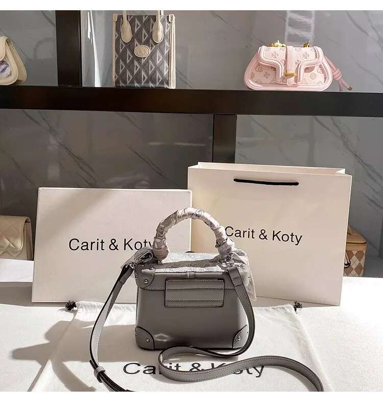 Fashion Embroidery Square Box High Quality Women's Handbag Textured Leather Shoulder Messenger Lady Purse Female Casual Bag