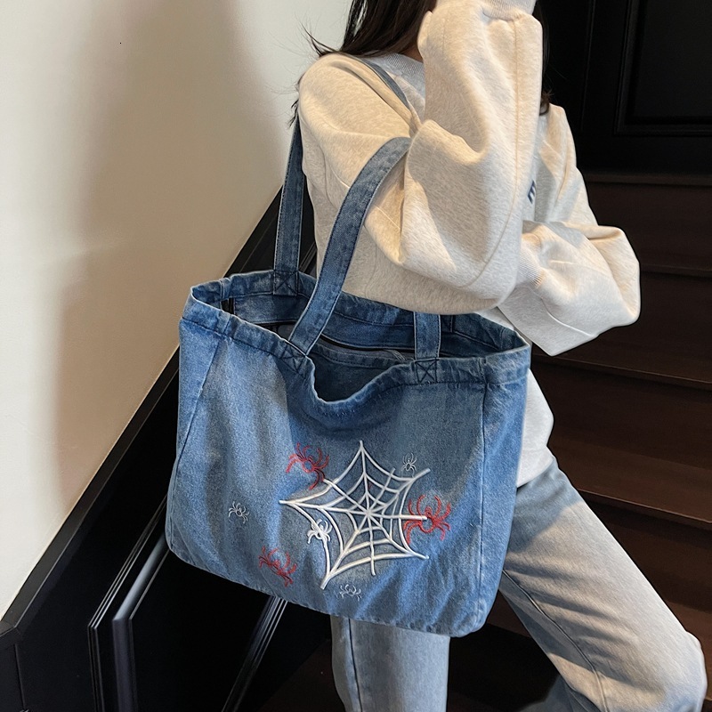 designer Summer New Trend Large Capacity Fashion Versatile Denim Casual Commuting Travel Handbag Crossbody Shoulder Bag