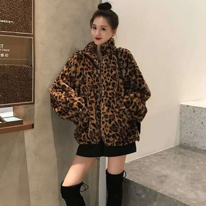 Winter Warm Jacket Women Vintage Leopard Stand Collar Zipper Fuzzy Outwear Lady Loose Faux Mink Fur Plush Top Coat High Street