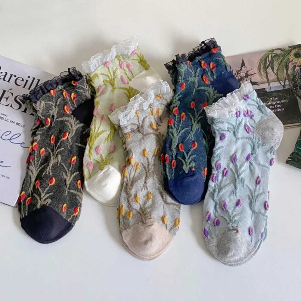 5 Pair Sweet Cute 3D Stereoscopic Flower Womens Socks Set Fashion Lace Edge Short Socks Spring Summer New Woman StreetwearT250602