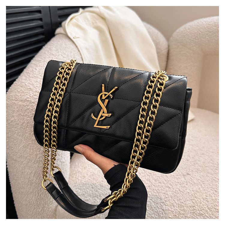 New versatile women's bag with diamond patterned chain shoulder bag fashionable show temperament crossbody bag black