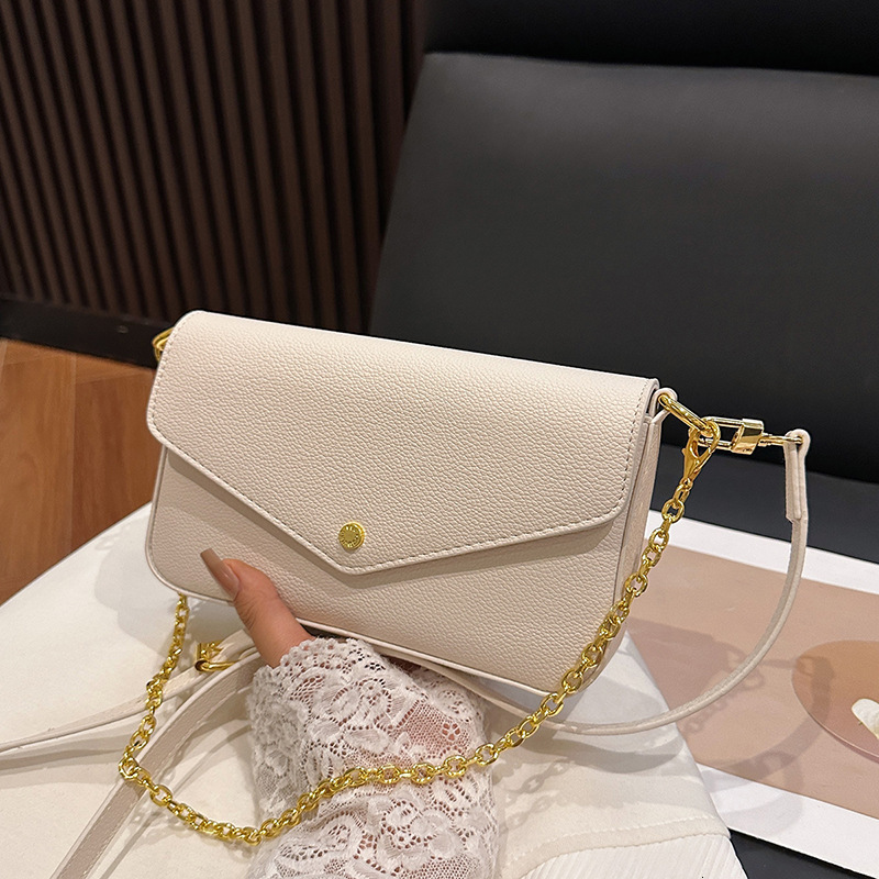 designer High-Quality Texture Envelope Small Bag for Women 2025 New Trend Niche Simple Crossbody Bag Fashionable Stylish Small Square Bag