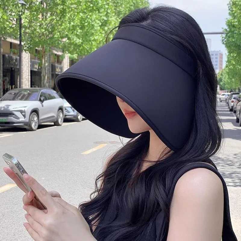 Womens Summer Sun Hat Wide Brim UV Protection Caps Solar Beach Bucket Hats Foldable Ponytail Travel Panama Caps W250602
