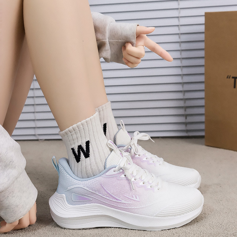 Flyknit Sneakers For Women Casual Shoes Spring Gradient Breathable Soft Sole Lightweight Running Shoes Ddmysaturn