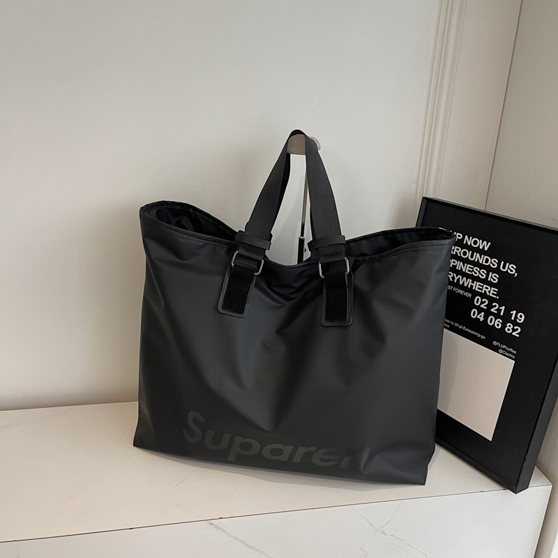 New Casual Large Capacity Korean Style Outdoor Short Travel Business Trip Portable Sports Fiess Bag