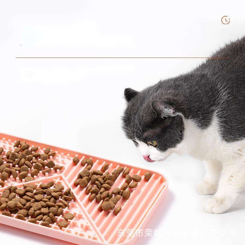 Licking Food Grade Silicone Pet Supplies Cat Dog Feeding Device Anti-Choking Suction Cup Mat