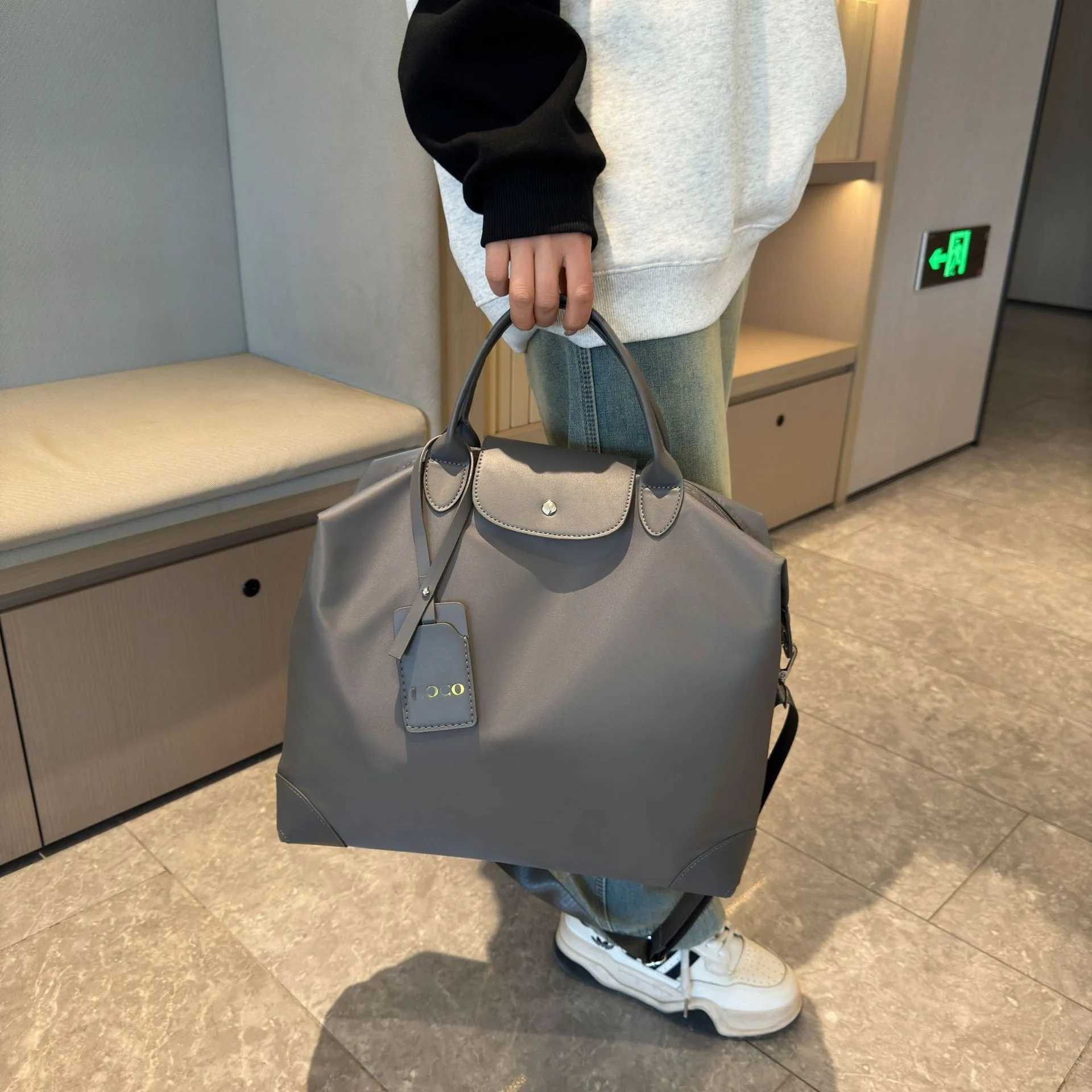 Travel bag Swimming bag Gym Bag outdoor bag Womens bag Fitness bag Chest Bag Hand bags coach bag Mens Sport backpacks XJ250603