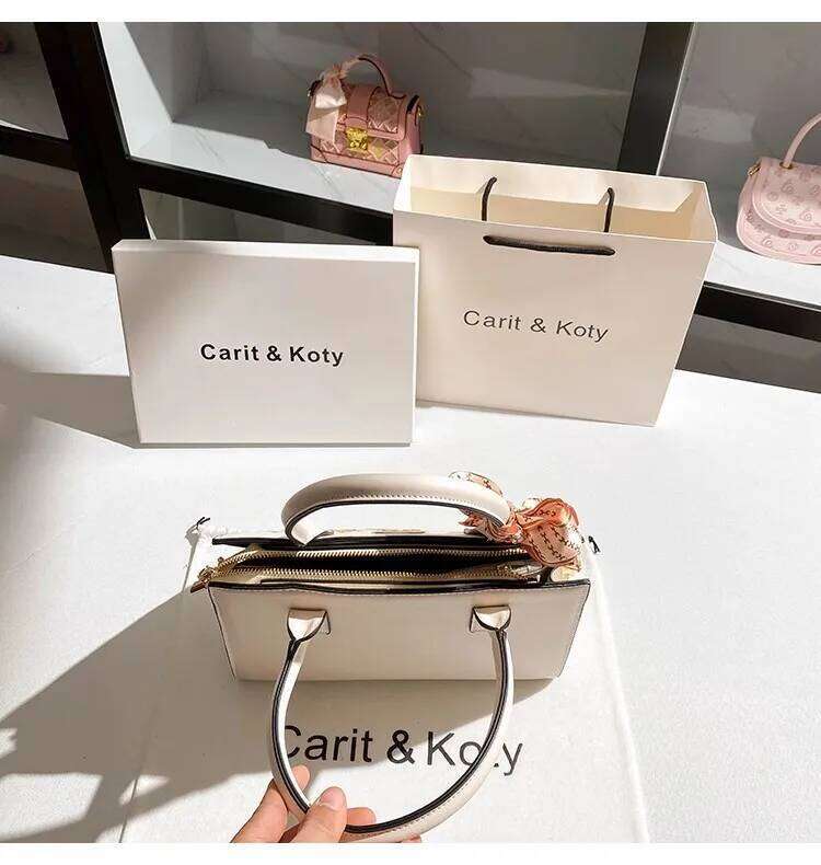Fashion Embroidery Floral Square Women Handbag High Quality Large Capacity Tote Shoulder Messenger Bag Lady Purse