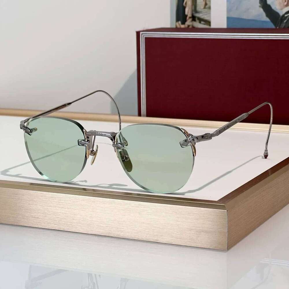 Fashion Sunglasses For Women And Men FAIRBANK Style Anti-Ultraviolet Retro Plate Full Frame Special Design Glasses Random Box