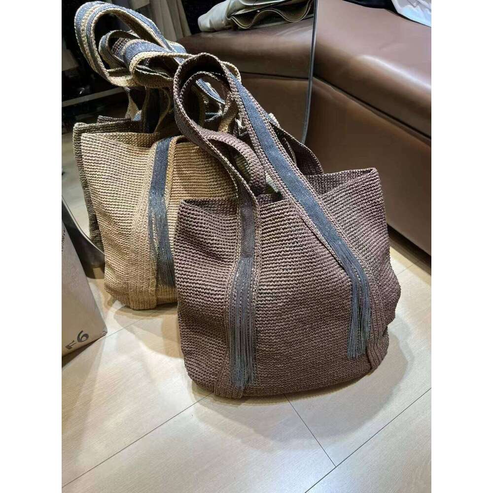 OLOEY OLOEY Spring And Summer Ladies New Hand-Woven Bags Hats Versatile Fashion Straw Beach Vacation Beaded Chain Tassels