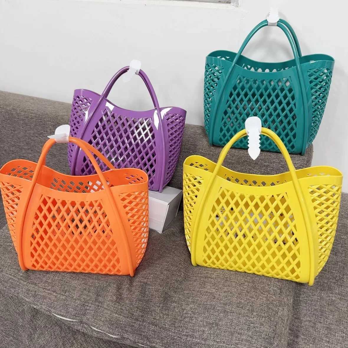 Silicone Hollow out Jelly Handbag Shopping Basket Picnic Bag PVC Beach Bag Toiletry Basket Bath Basket Multi-Functional Handbag Y250603