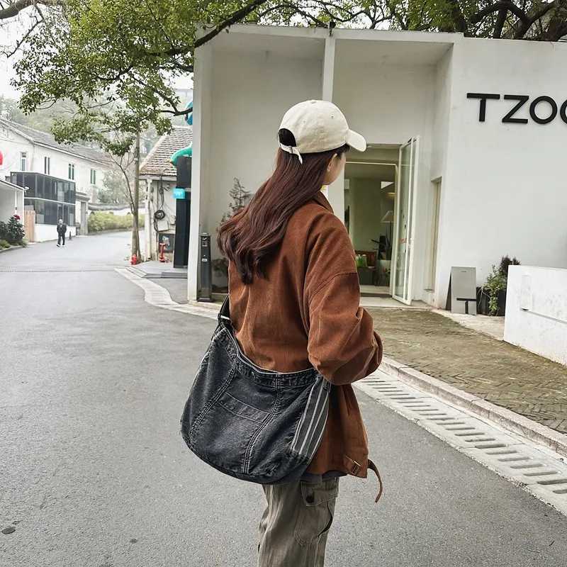 Retro Thread Design Women Denim Shoulder Bags Fashion Large Capacity Ladies Crossbody Bag Casual Portable Female Handbags Tote W250602
