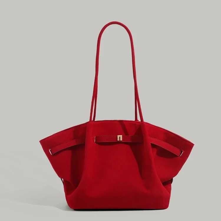 NicheDesignVintagered Handbag 2024 New High-End Feel Versatile Single Shoulder Underarm Tote Bag Polyester Fiber Neutral Minimal W250602