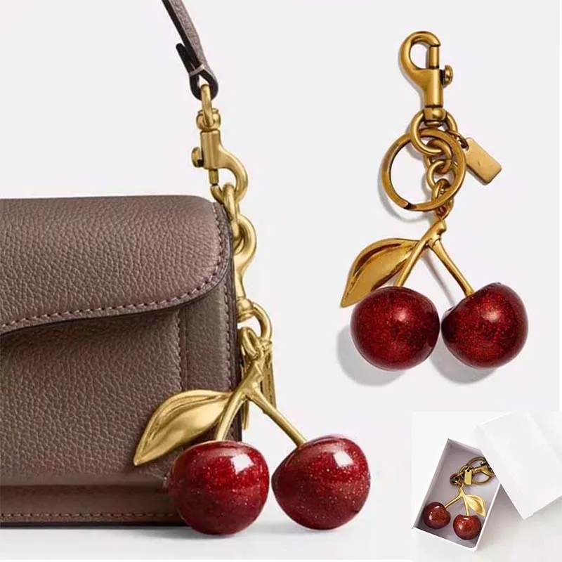 Charm Women Key Rings keychain with box Retro-Cool Cherry In Glittery Resin Clip it To Favorite Bag Set of Keys For Refreshing Style key chain Lanyard