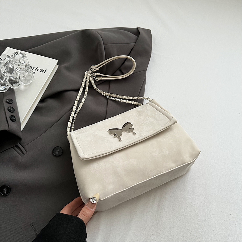 Top brand high-quality new free designer bag 2025 new fashionable embroidered chain armpit shoulder bag simple and fashionable crossbody bag new free 