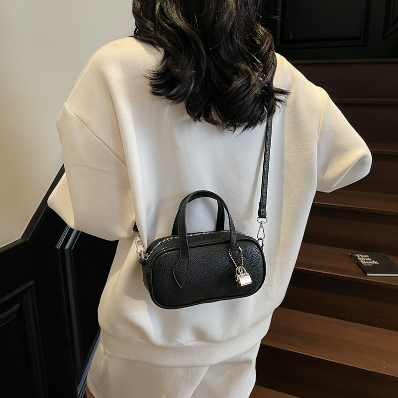 designer Korean Style INS Handheld Bowling Ball Bag for Women 2025 New Summer Versatile Crossbody Bag Retro Commuter Small Square Bag