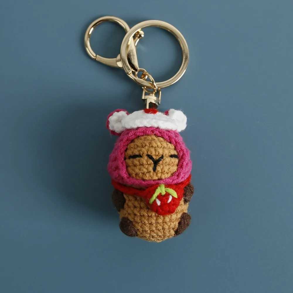 Cute Knitted Capybara Keychains Creative Knitting Capybara Doll Crochet Keyrings for Car Keys Kapibala Keychain for Bag Pendant XJ250602