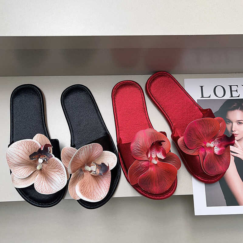 Phalaenopsis Flower Slippers Women's Fashion Versatile Outer Wear Non-slip Flat Bottom One-word Drag Home Soft Bottom Slippers