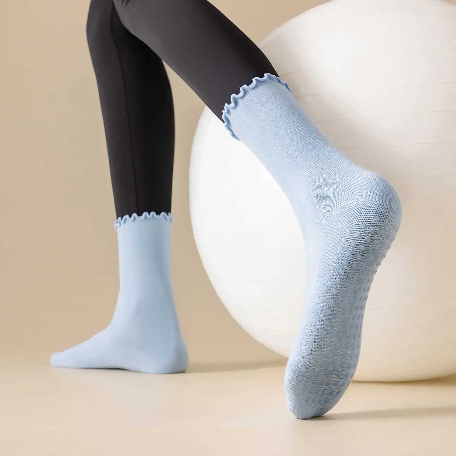 1/5 Pairs Womens yoga fitness sports non-slip boneless mid-calf socks thin Pilates combed cotton womens socks T250602
