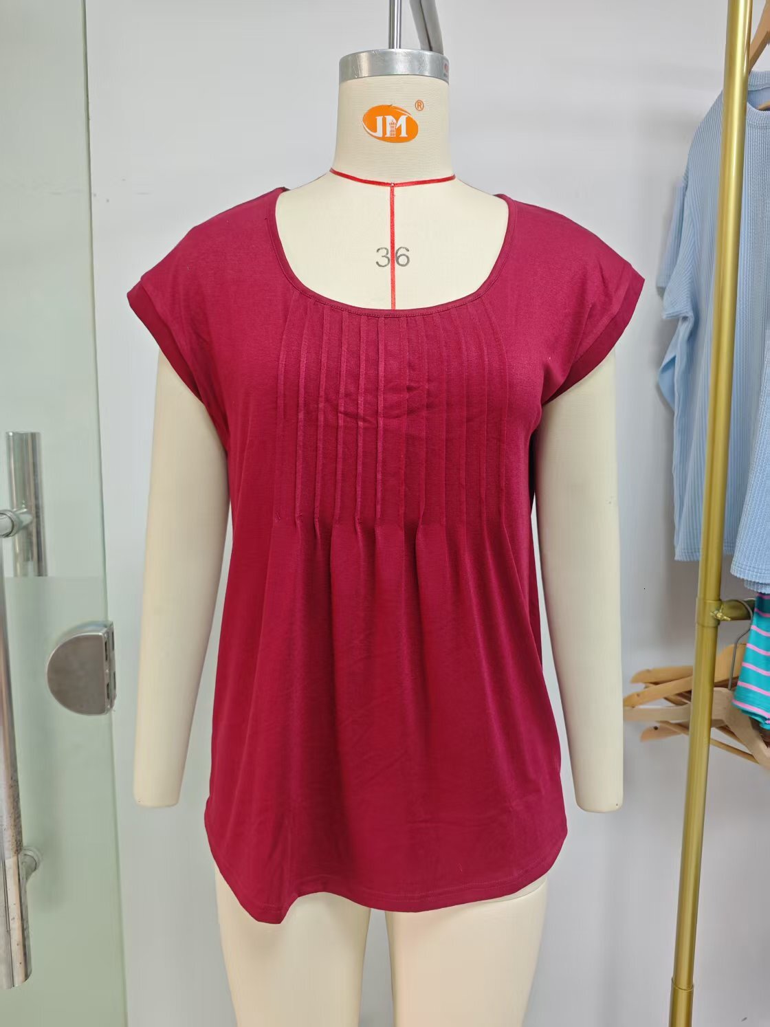 Luxury Designer Clothing, Fashionable Solid Color Round Neck Striped Loose Short Sleeved T-shirt For Women, 2025 New Fashion Designer T-shirt