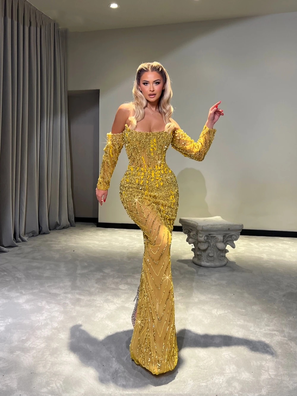 Luxury Evening Dresses Sequins Beading Prom Dress Off Shoulder Long Sleeves Pearls Rhinestone Illusion Mermaid Party Gowns Vestidos De Noche
