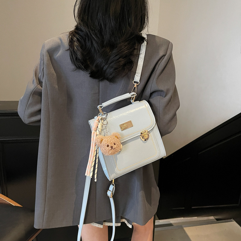 designer Korean Style Commuter Backpack for Women, Niche Design 2025 New Fashionable School Bag, Lightweight Travel Fashion Backpack