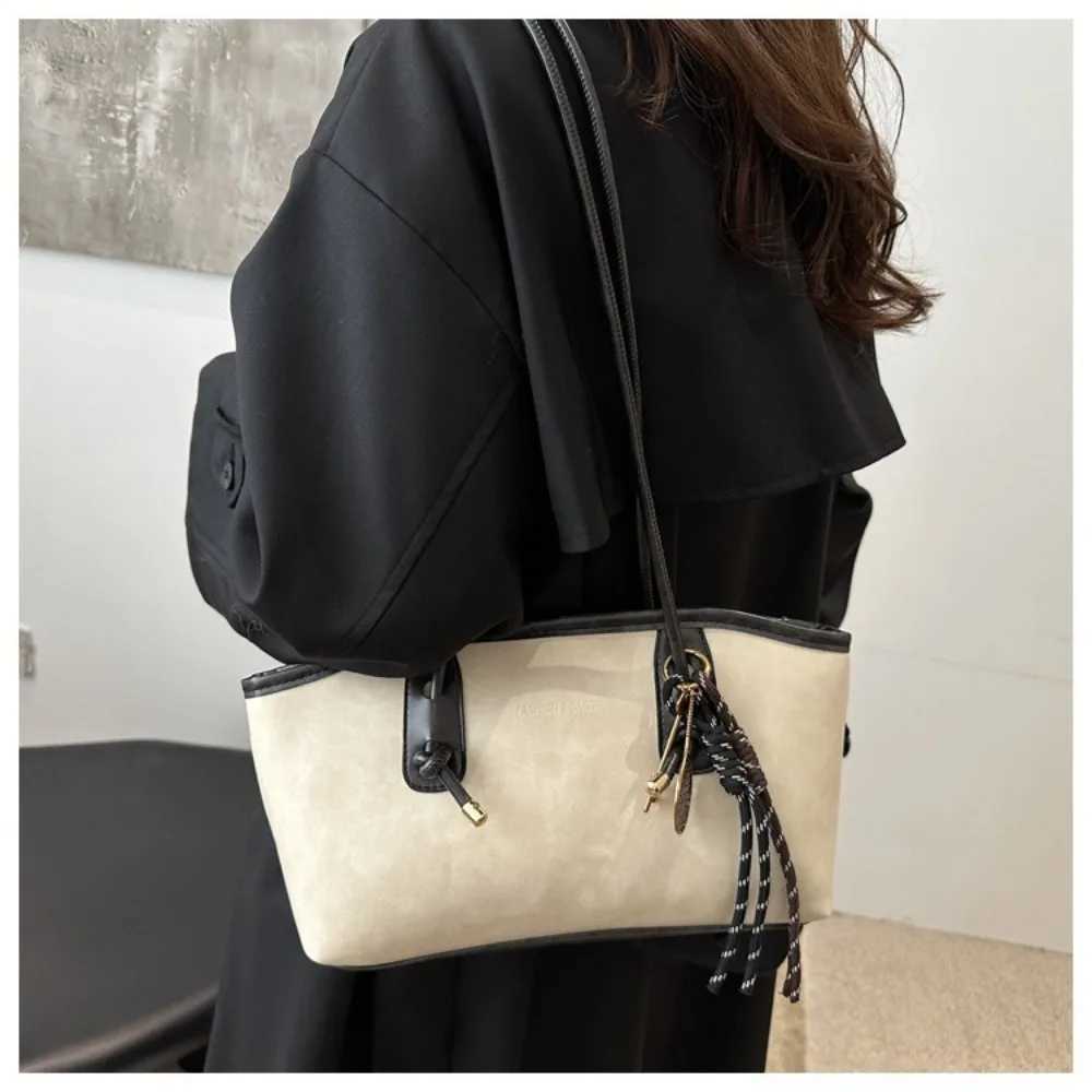 Y2K Trend PU Leather Work Shoulder Bag Large Capacity Solid Color Lady Handbags Simple Female Crossbody Bag Women Female Y250603