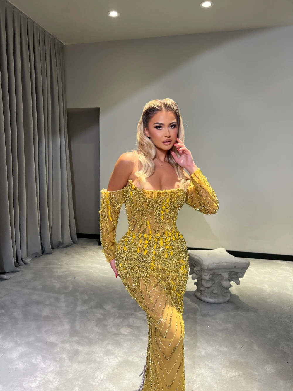 Luxury Evening Dresses Sequins Beading Prom Dress Off Shoulder Long Sleeves Pearls Rhinestone Illusion Mermaid Party Gowns Vestidos De Noche