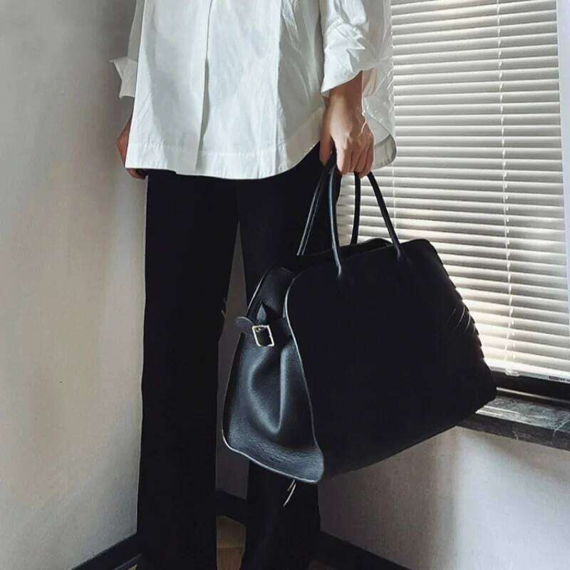 Large Capacity Handbag, Simple Business Briefcase, Women's Handbag For Work And Travel