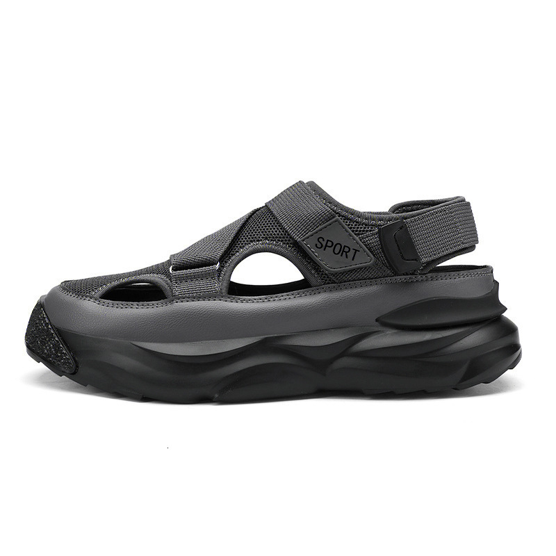 designer Summer Outdoor Sandals Hollow Non-Slip Clogs New Breathable Closed-Toe Beach Sandals for Driving Men's Outdoor Shoes
