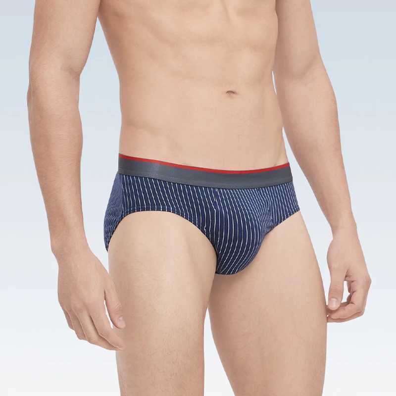 Mens Underwear Mens Antibacterial Cotton Briefs Teenagers Large Size Underwear Boys Sports Summer Thin Shorts W250603