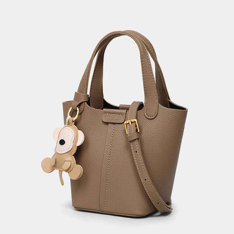 New Women's Bag Cowhide Pouch Retro Designer Bucket Shoulder Bags Women's Wallets Crossbody Tote Handbag