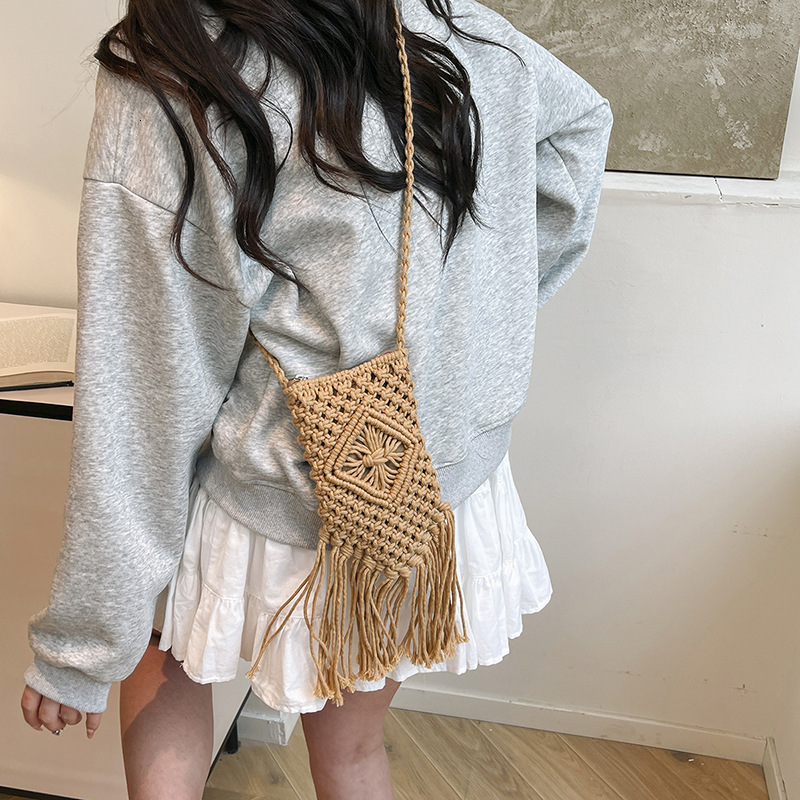 designer 2025 New Straw Bag Versatile Tassel Women's Bag Handmade Cotton Rope Woven Bag Fashion Shoulder Bag Crossbody Bag for Women