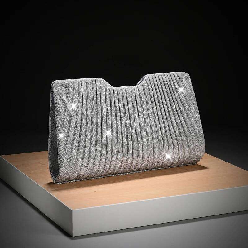 Chain Light Pattern shoulder Simple And Versatile Handheld Underarm hand Bag women wedding party Evening gift Bags