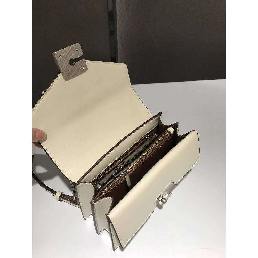 Unique Chain Square Bag With High Quality Portable And Fashion Shoulder Crossbody Handbag Women Go For Party