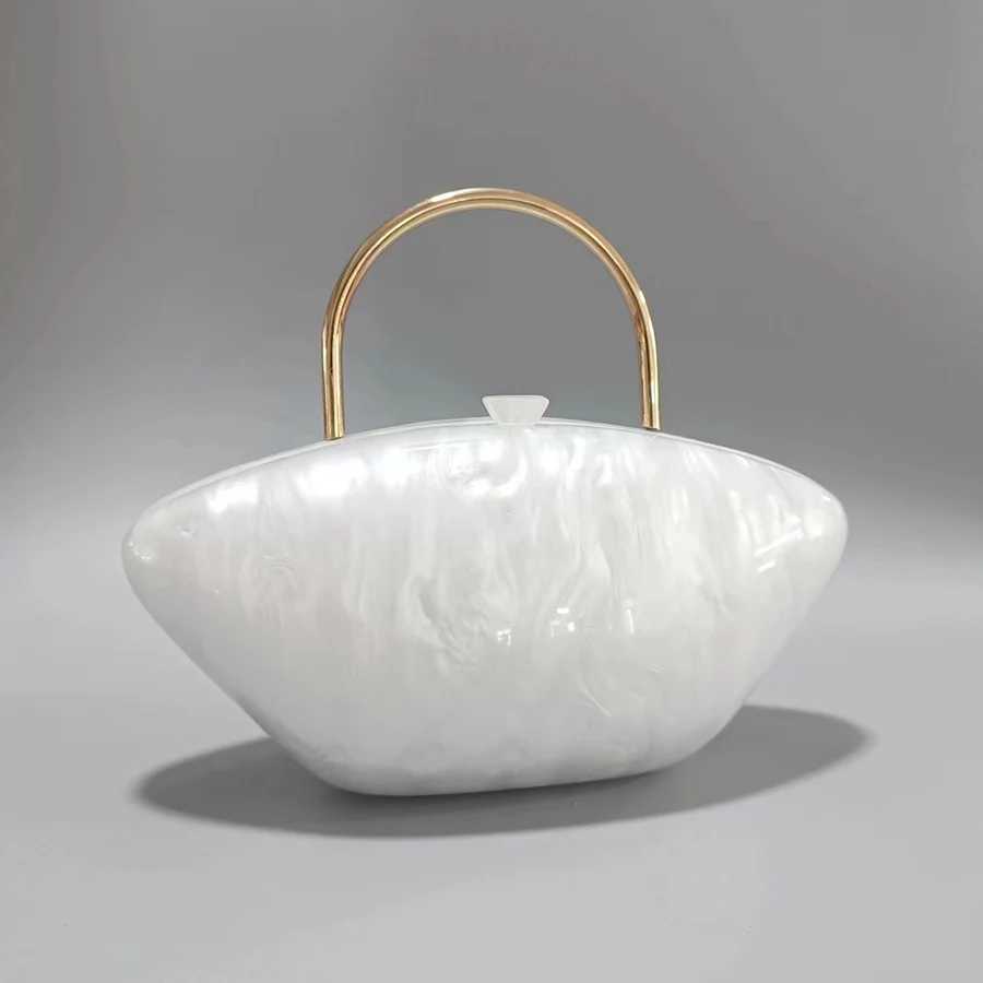Designer Acrylic Shell Shape Clutch Bag Pearl White Women Evening Party Bag Cute Metal Handle Shoulder Crossbody Bag Small Purse Z250603