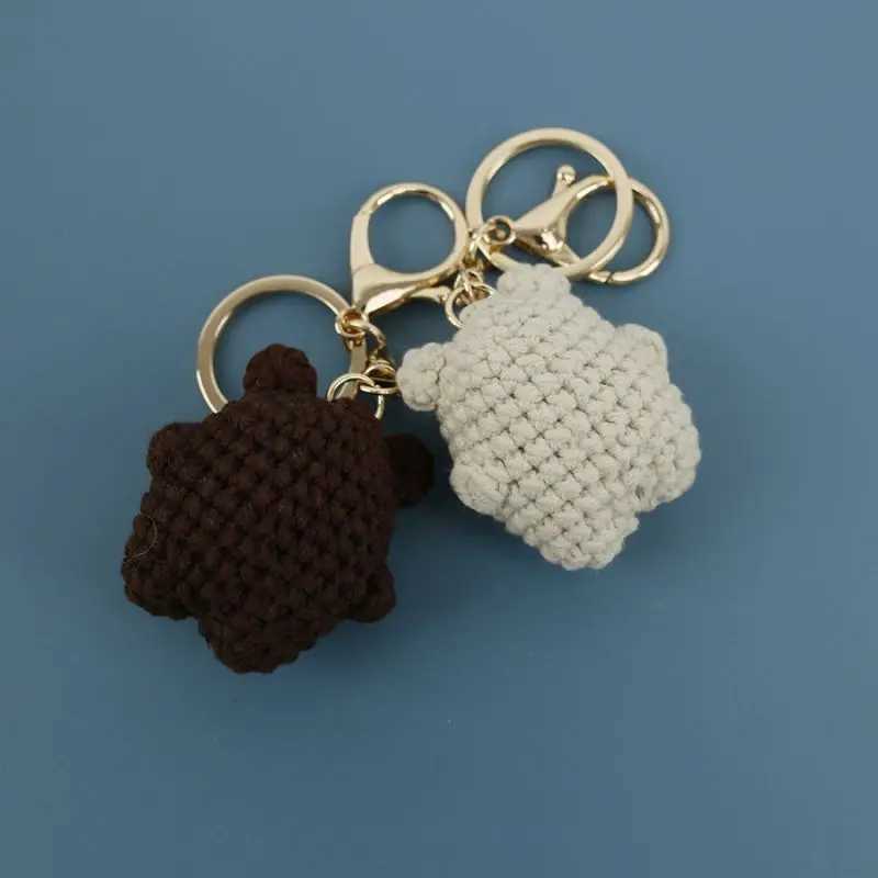Cute Small Bear Couple Keychains Unique Knitting Cartoon Doll Funny Keyrings For Two Kawaii Crochet Keychain Keys Bag PendantXJ250602