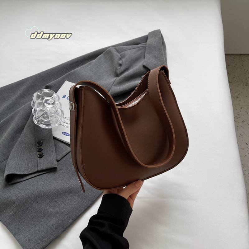 Casual 2023 Autumn New Trend Large Capacity Fashionable Stylish Texture Single Shoulder Underarm Crossbody Bag for Women ddmynov