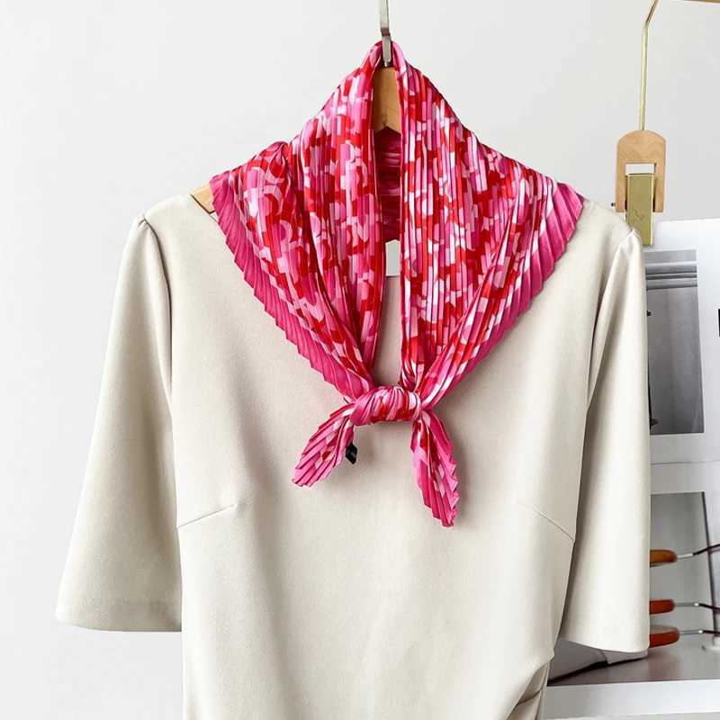 2025 TOP 70CM Pleated Small Square Scarf Yellow Lemon Printed Ladies Shawl Handmade Scarf Floral Print Silk Neckerchief Bandana W250602