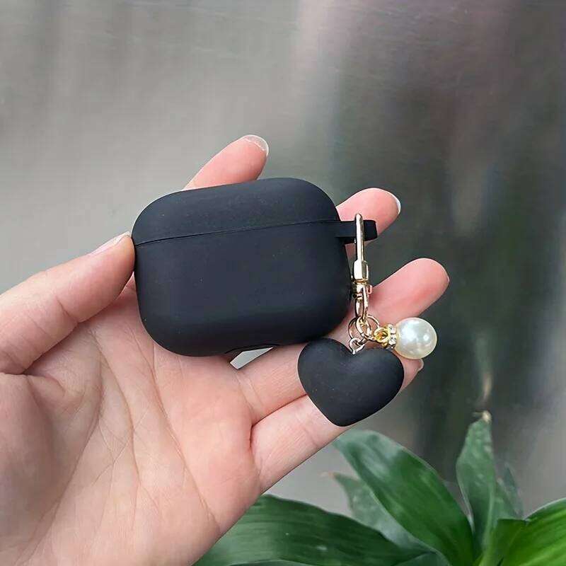 Love Heart Keychain Pro/Pro2 Cute Black Silicone Wireless Case For 3/4 Earphone Protective Cover