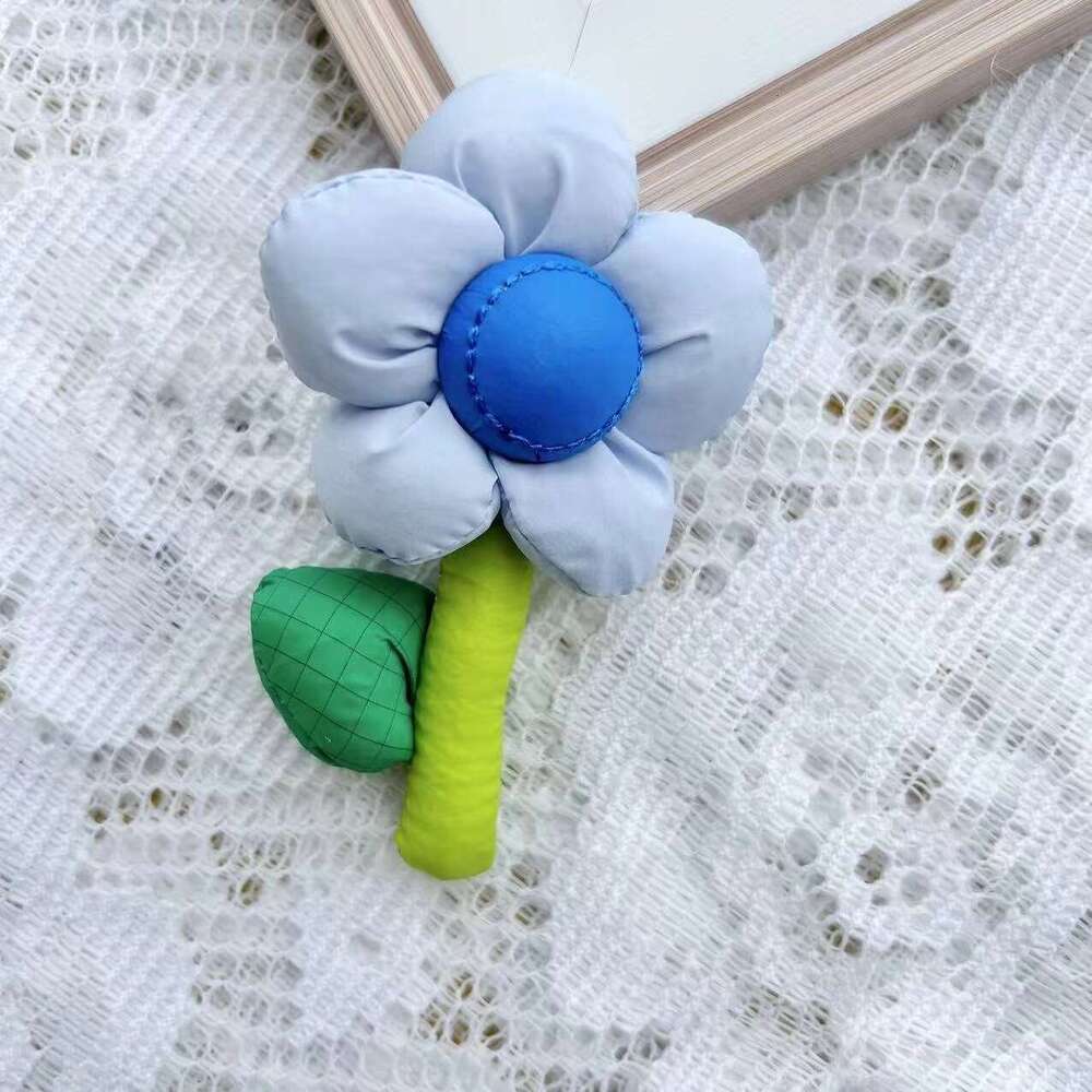 Outing Miscellaneous Tote Small Pouch Key Women's Wrist Knitted Handheld Bag