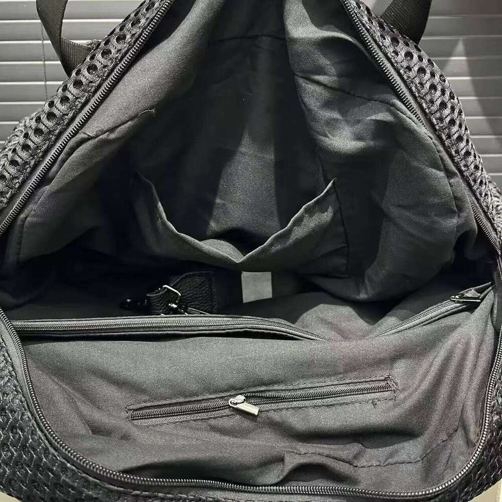 Ladies' Fashionable Retro Street Splicing Tote With Large Capacity Mesh And Oversized Ladies' Wallet Shoulder Bag