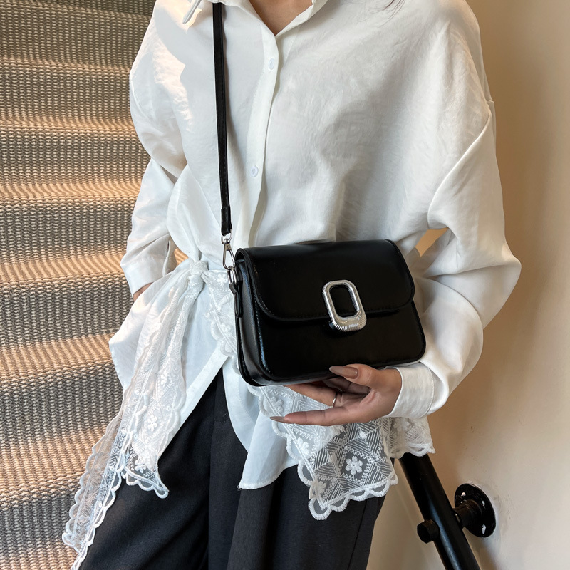 designer High-Quality Texture Underarm Small Square Bag for Women 2025 Spring New Light Luxury Retro Simple Fashion Single Shoulder Crossbody Bag
