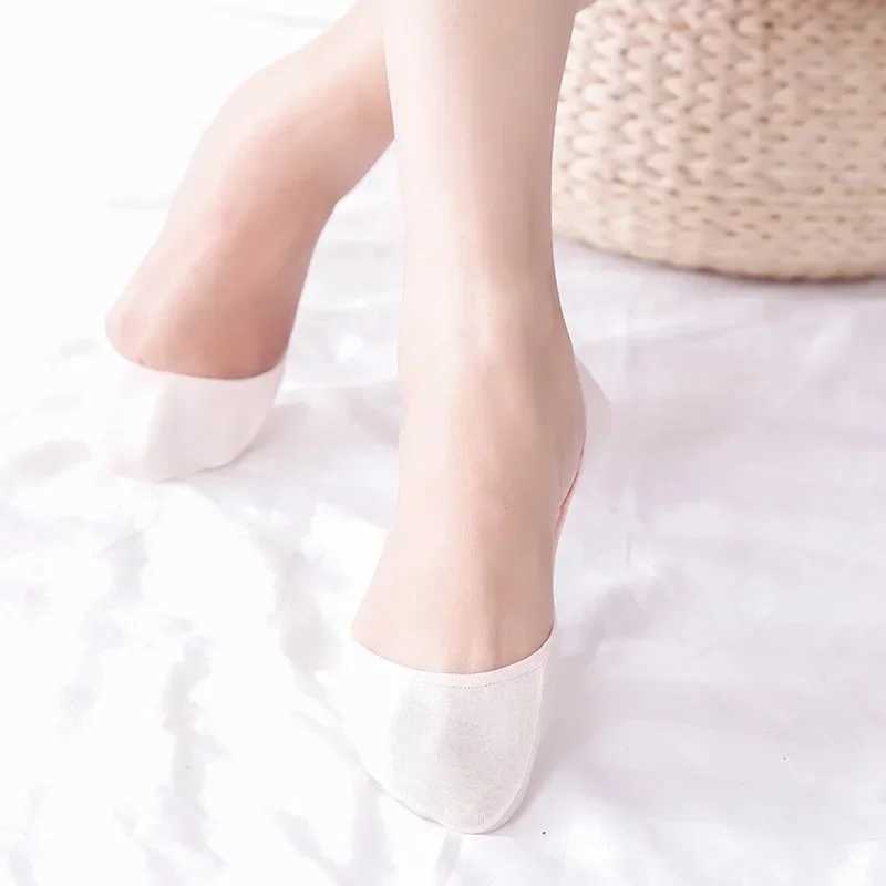 Invisible Boat Socks Women Girls Summer Thin Breathable Cotton Sock Solid Color High Heels Shoes Non-slip Silicone Short SocksT250602