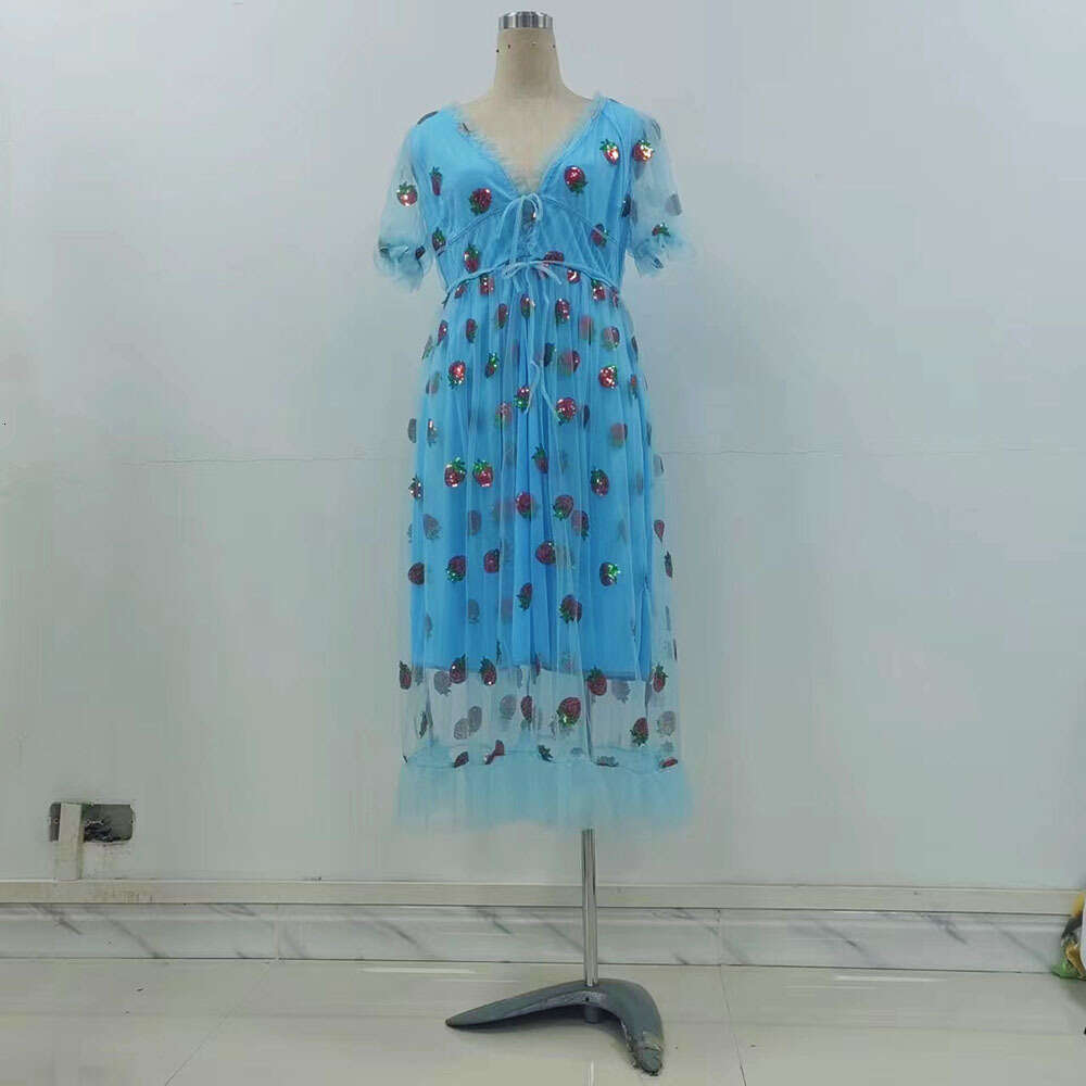 French Style Strawberry Four-Color Sequin Sweet Long Mesh Tie Slim Fashion Dress B5