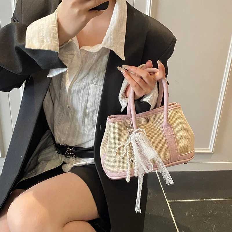 Luxury Womens Crossbody Handbag Premium Leather Shoulder Tote Bag Designer Purse Classic Versatile W250602