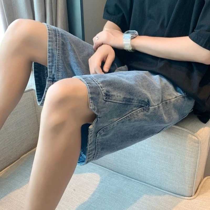 Half Baggy Short Jeans Pants for Men Trend 2025 Streetwear Korean Fashion Sale Cut Thin Cowboy Summer Vintage Mens Denim ShortsT250603