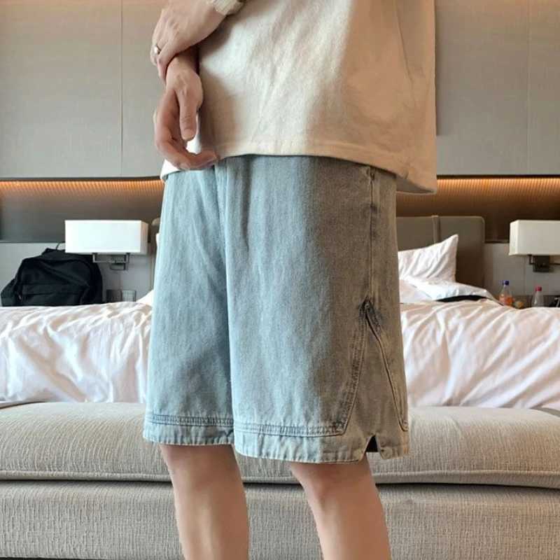 Half Baggy Short Jeans Pants for Men Trend 2025 Streetwear Korean Fashion Sale Cut Thin Cowboy Summer Vintage Mens Denim ShortsT250603